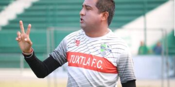 Nombran a Jorge Urbina DT de Correcaminos tras la salida de Rotllán