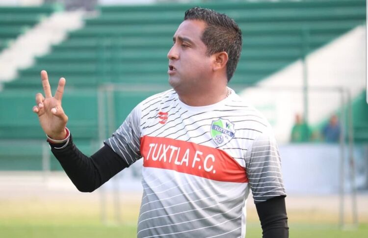 Nombran a Jorge Urbina DT de Correcaminos tras la salida de Rotllán