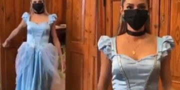 Mariana Rodríguez llega a Palacio de Gobierno vestida de Cenicienta