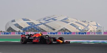 Mal día para Checo Peréz en Qatar arrancará en 11vo