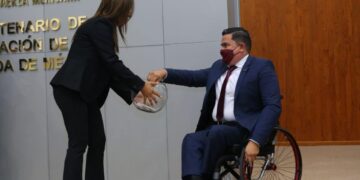 MORENA a favor de la nacionalización de autos “chocolates”