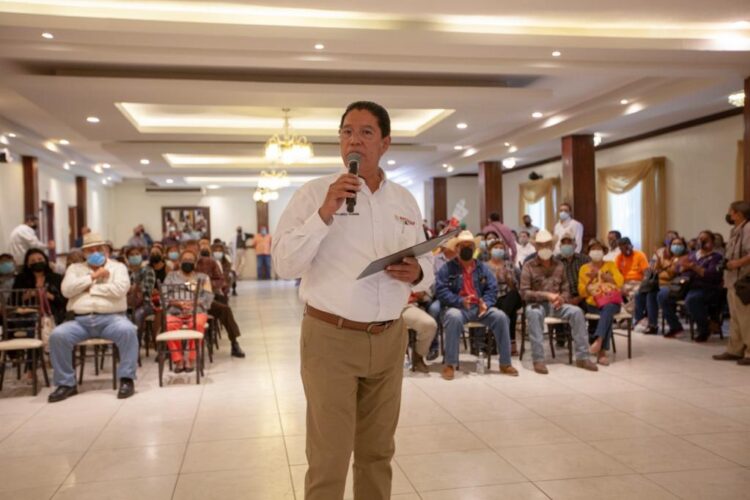 Programas de Bienestar son derecho constitucional, afirma en Madero Rodolfo González Valderrama