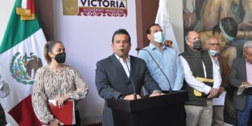 Busca Gattás imponer récord en obras públicas