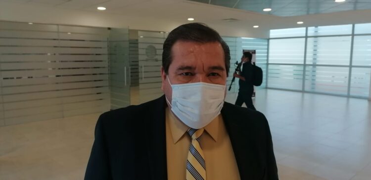 Alcaldes se quejan de presuntos desfalco en 10 municipios