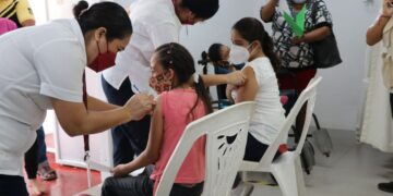 Anuncia Rodolfo González Valderrama jornadas  de vacunación anti Covid en 11 municipios