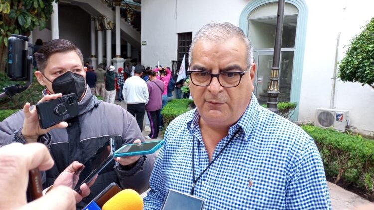 Apuntan desvíos de recursos municipales sólo a ex funcionarios de Xico