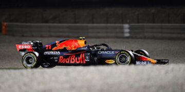 Checo Pérez casi consigue el podio en Qatar