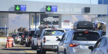 Anuncian EU restricciones para viajeros