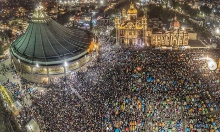 Cada 40 minutos ingresan 700 personas a la Basilica de Guadalupe