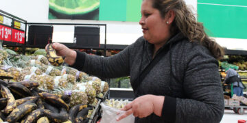 Consumidores mexicanos fortalecen economia del Valle de Texas