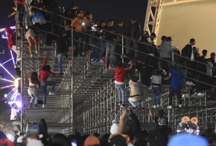 Disturbios en el concierto de Santa Fé Klan en Feria de León