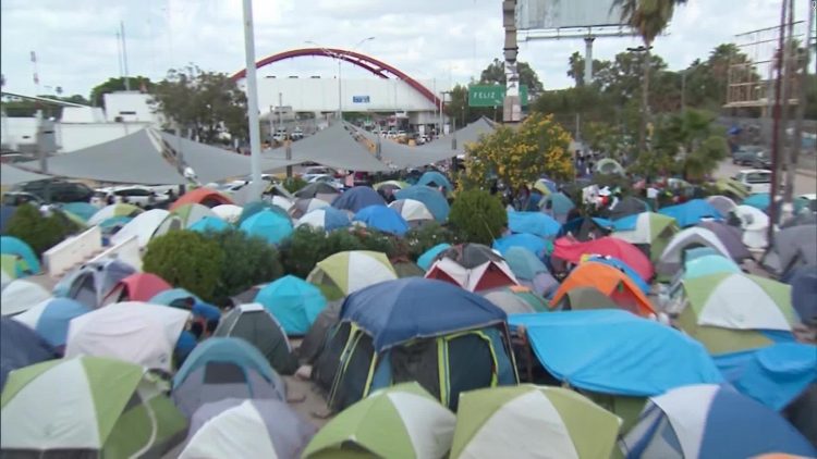 Se concentran miles de migrantes en la zona de Reynosa
