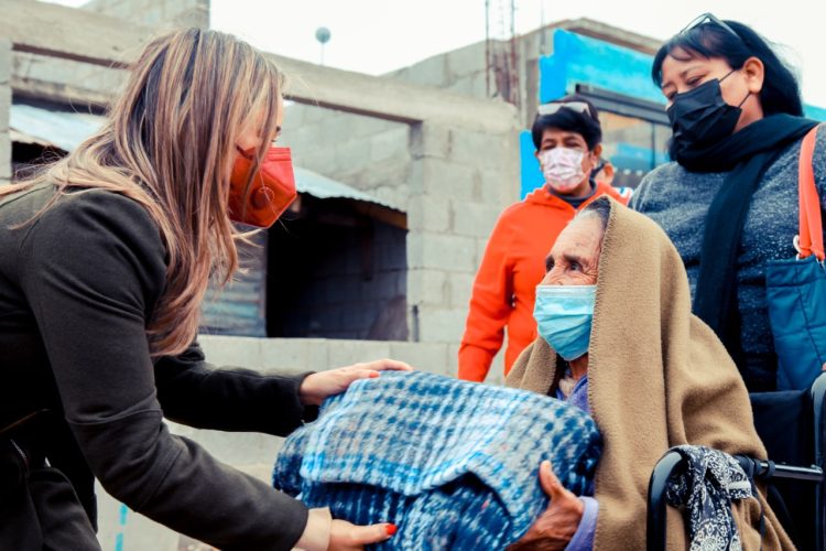 DIF Victoria Entrega Cobijas