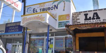 Empleados del giro de comida perciben mejores sueldos en Victoria