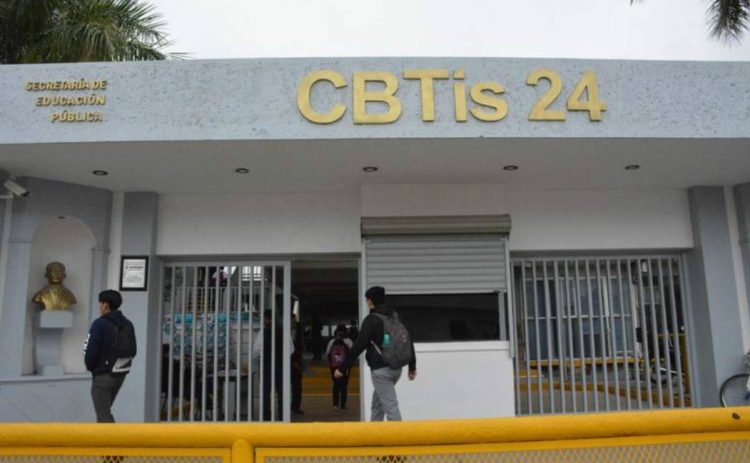 Regresaron a clases estudiantes de Tamaulipas