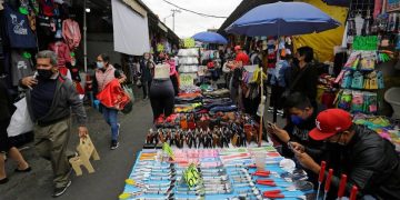 Más de 2 millones de mexicanos se suman a informalidad laboral