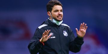 Lacarmón lleva a Puebla al estilo del Leicester City