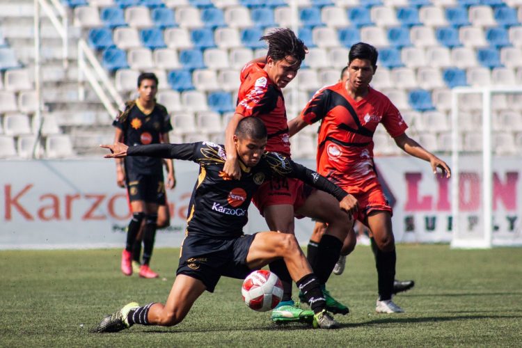 Se impone de visitante Corre TDP a Gavilanes