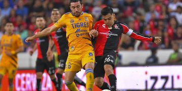 Atlas trapea el suelo con Tigres