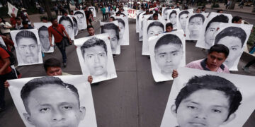 “Este año va a quedar lo de Ayotzinapa esclarecido”: AMLO