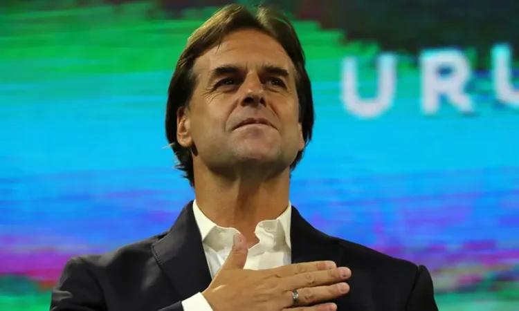 Cancela Presidente de Uruguay viaje a Cumbre por COVID