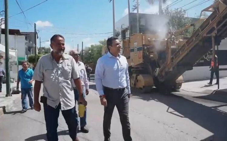 Rehabilita Lalo Gattas calles de Ciudad Victoria