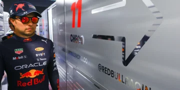 Renueva contrato Checo Pérez con Red Bull hasta 2024
