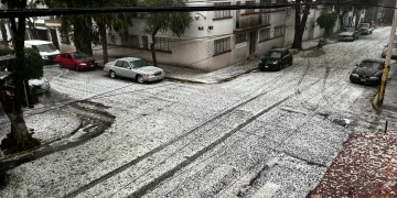 Fuerte granizada azotó CDMX