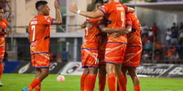 Golea Correcaminos a Durango