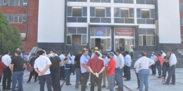 Continúan protestas de trabajadores de Telmex en Tamaulipas