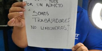 Empleados de la KEMET analizan paro laboral