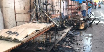 Se incendian 9 puestos ambulantes del centro de Ciudad Victoria