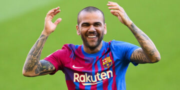 Dani Alves habría rechazado millonaria oferta del León