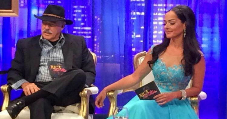 Andrea García pone un alto a ataques de su papá, Andrés García