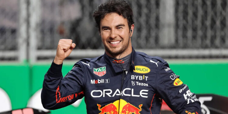 Así fue la remontada de ‘Checo’ Pérez en GP de Gran Bretaña