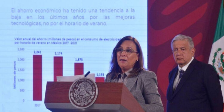 Cambio de horario daña la salud: Alcocer y Nahle