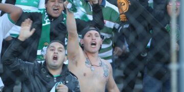 «Tenemos agua y ustedes no», porra del Santos se burlan de Rayados