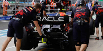 ‘Checo’ Pérez termina sexto en primera práctica en Hungría