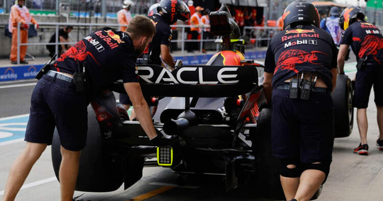 ‘Checo’ Pérez termina sexto en primera práctica en Hungría