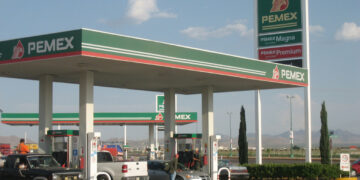 Gasolina más barata que en McAllen provoca desabasto en Reynosa