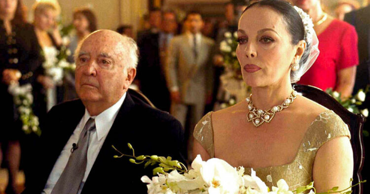 ¿Quién es Sasha Montenegro, la viuda de José López Portillo?