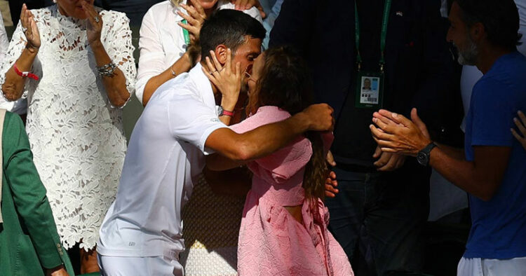 Jelena Djokovic defiende a su esposo