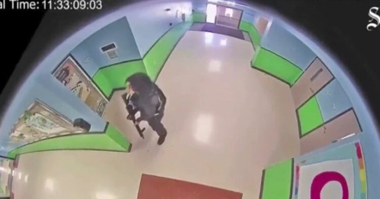 Difunden fragmento de video del tiroteo en escuela primaria de Uvalde, Texas