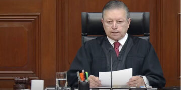 Propone Arturo Zaldívar dar hasta 90 años de prisión a feminicidas