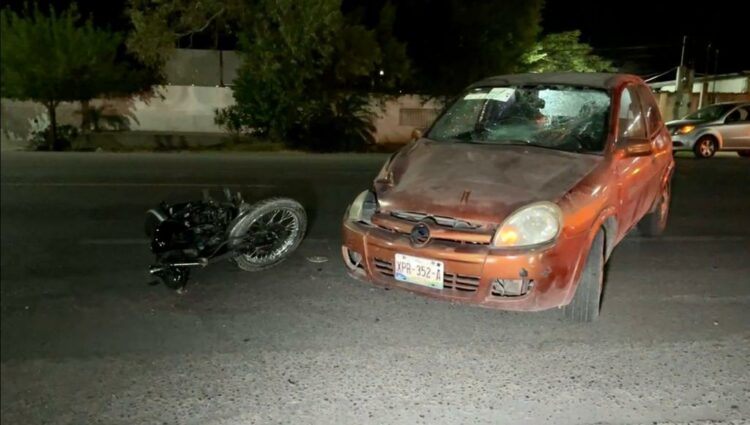 Embiste conductor a motociclista