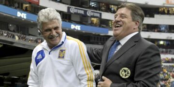 Por fin el piojo logra ganarle a tuca