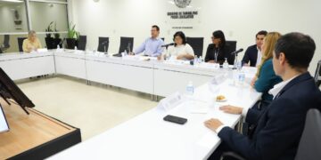 Diputados del PAN desafían al Tribunal y mantienen su Comisión Permanente