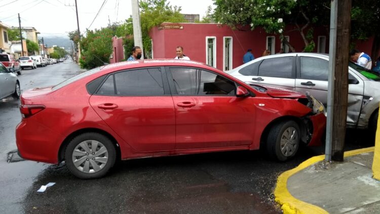 Lluvias provocan choques en Ciudad Victoria