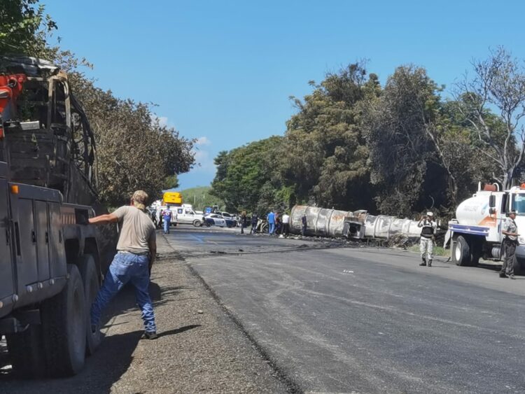 Condenan a prisión a chofer causante de la muerte de las personas calcinadas