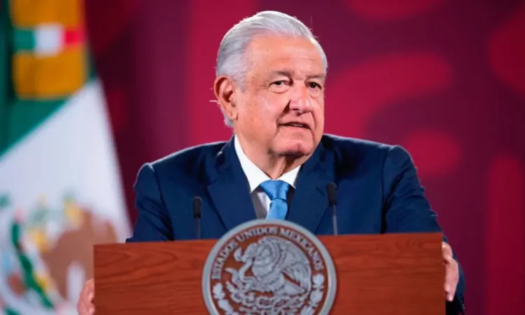 Pedira López Obrador consulta para mantener Ejército en calles hasta 2028